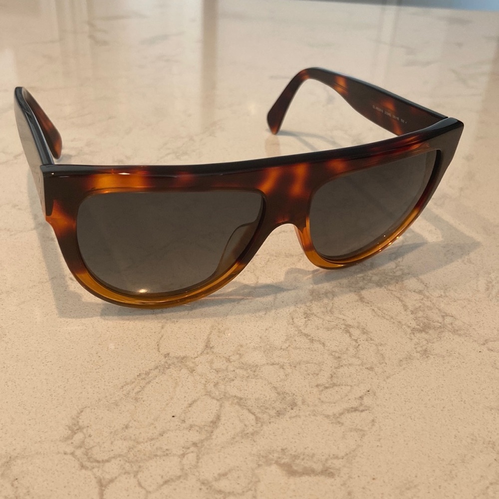 Celine sunglasses, like new condition. tortoise shell.